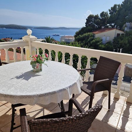 Apartmens Spiko 2 Hvar Town Eksteriør billede