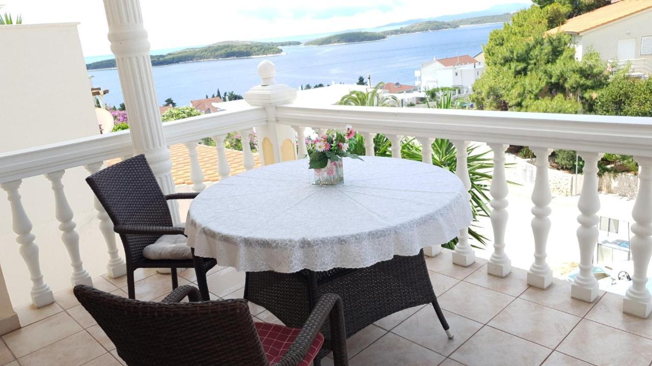 Apartmens Spiko 2 Hvar Town Eksteriør billede